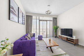 Stylish 1 Bedroom High Floor in Creek Edge